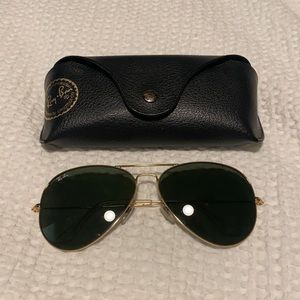 Ray ban aviator sunglasses